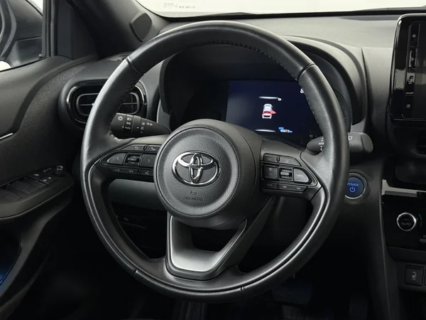 TOYOTA Yaris Cross (2022) — foto 14 van 30