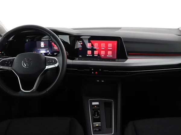 VOLKSWAGEN Golf (2024) — foto 27 van 27