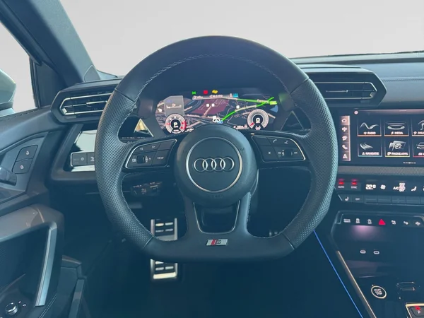 AUDI A3 Alltstreet (2025) — foto 4 van 21