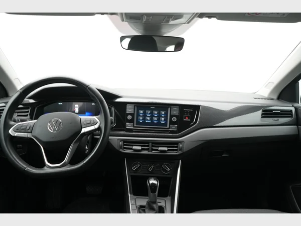 VOLKSWAGEN Polo (2023) — foto 3 van 24