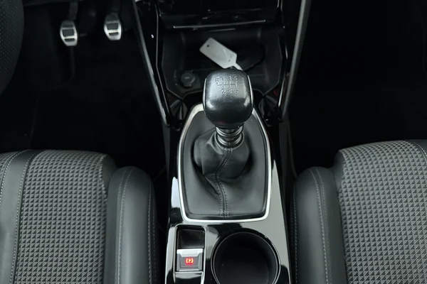 Peugeot 208 (2023) — foto 4 van 22
