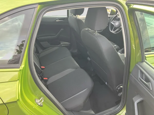 VOLKSWAGEN Taigo (2023) — foto 22 van 25