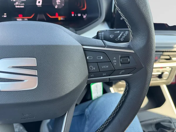 SEAT Arona (2024) — foto 12 van 12