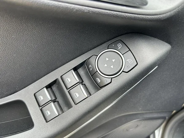 FORD Fiesta (2021) — foto 19 van 28