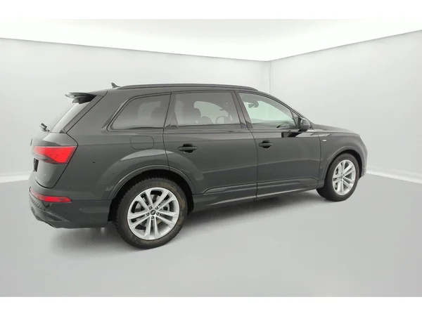 AUDI Q7 (2025) — foto 2 van 36