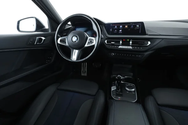 BMW 1-serie (2023) — foto 4 van 16