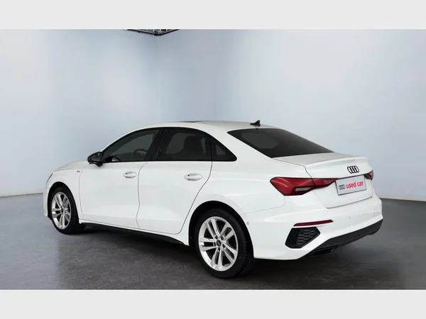 Audi A3 Sedan (2022) — foto 32 van 35