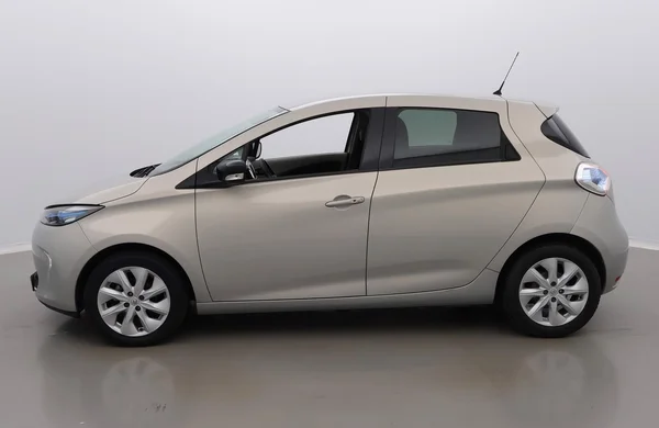 Renault Zoe (2017) — foto 12 van 47