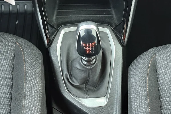 Peugeot 2008 (2025) — foto 4 van 20