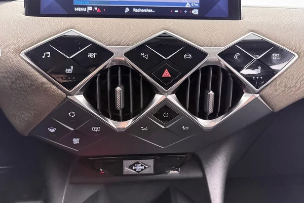 DS Ds 3 Crossback (2019) — foto 9 van 35