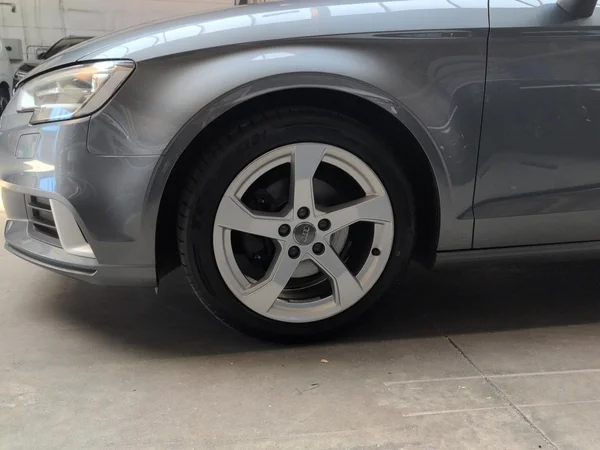 AUDI A3 Sedan (2018) — foto 16 van 24
