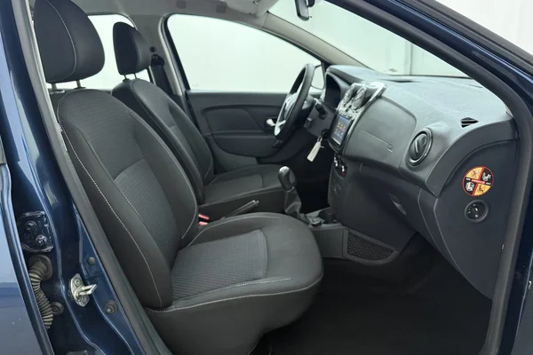 Dacia Sandero (2018) — foto 20 van 22
