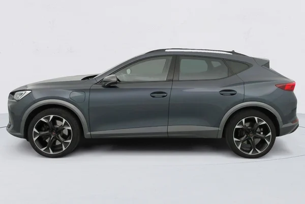 CUPRA Formentor E-Hybrid (PHEV) (2024) — foto 12 van 37