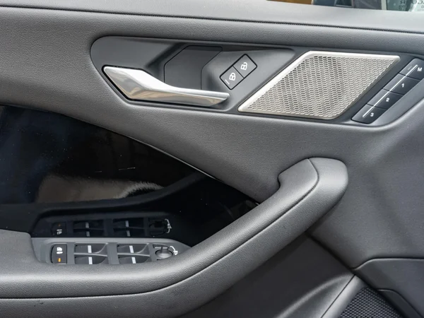 Jaguar I-PACE (2023) — foto 7 van 29