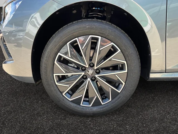 SKODA Kamiq (2026) — foto 11 van 20