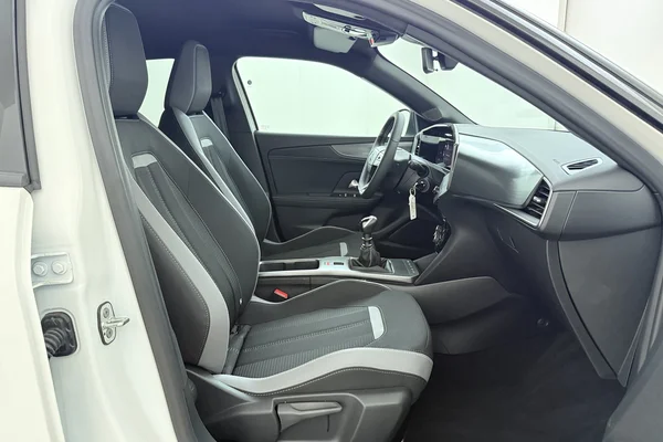 Opel Mokka (2025) — foto 14 van 16