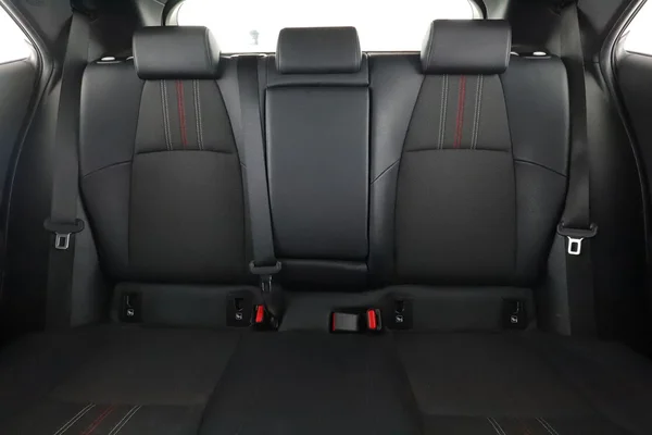 1113_4da4e5ba-21c2-4d6b-9a85-a89c64c28246_2020-14.webp