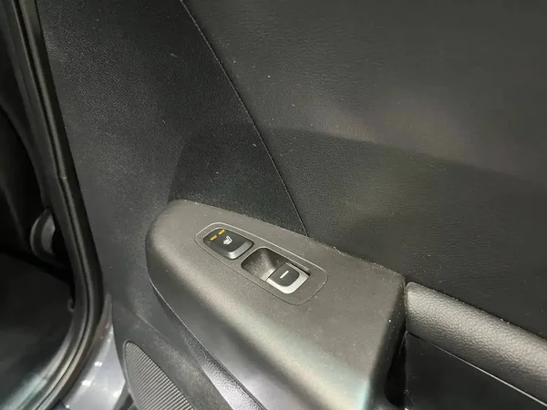 Kia Sportage (2021) — foto 8 van 22