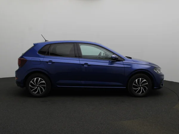 VOLKSWAGEN Polo (2023) — foto 19 van 23