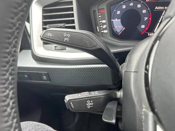 AUDI A1 Allstreet (2023) — foto 19 van 31