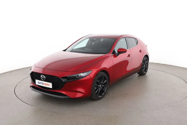 Mazda 3 (2025) — foto 1 van 16