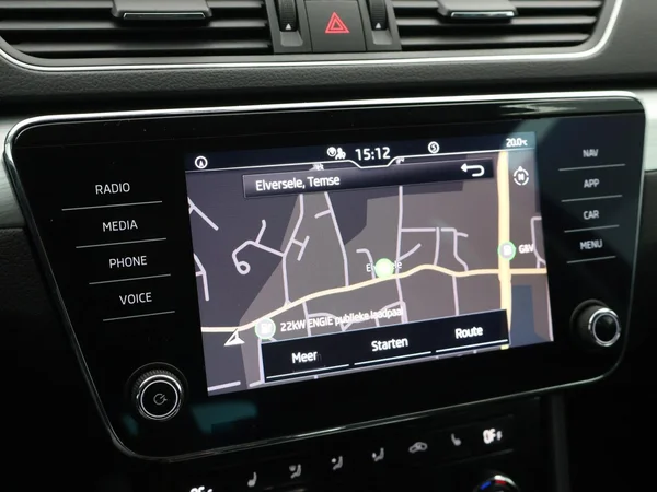 SKODA Superb Combi (2024) — foto 21 van 29