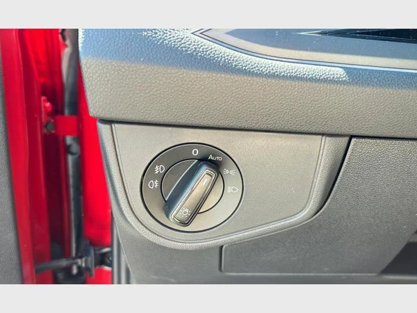 Volkswagen Taigo (2022) — foto 19 van 29