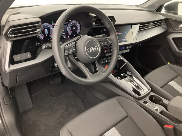 AUDI A3 Sportback (2025) — foto 27 van 36