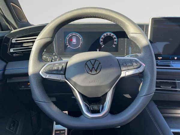 VOLKSWAGEN Tiguan (2025) — foto 19 van 19