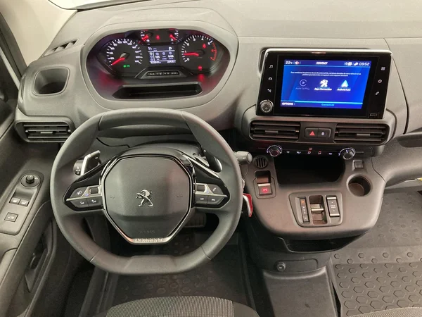 PEUGEOT Partner Van Swb (2024) — foto 13 van 36