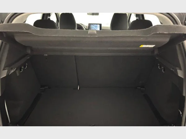 Dacia Sandero Stepway (2023) — foto 7 van 28