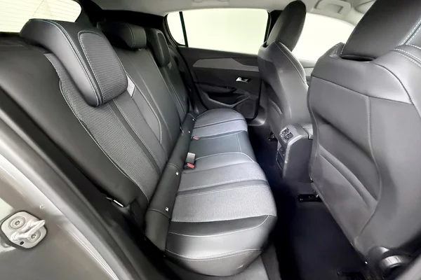 Peugeot 308 (2025) — foto 15 van 25