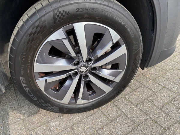 SKODA Kodiaq (2025) — foto 11 van 24