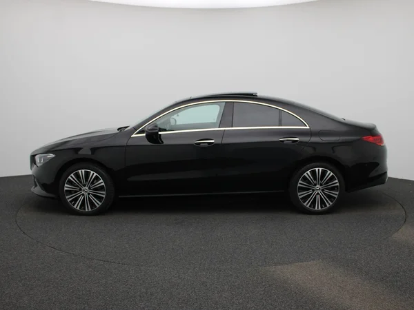 Mercedes-Benz CLA (2022) — foto 34 van 53