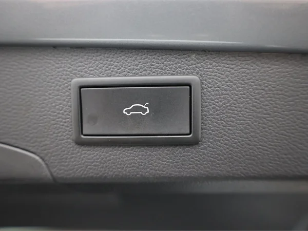 SKODA Superb Combi Dsl (2024) — foto 4 van 25