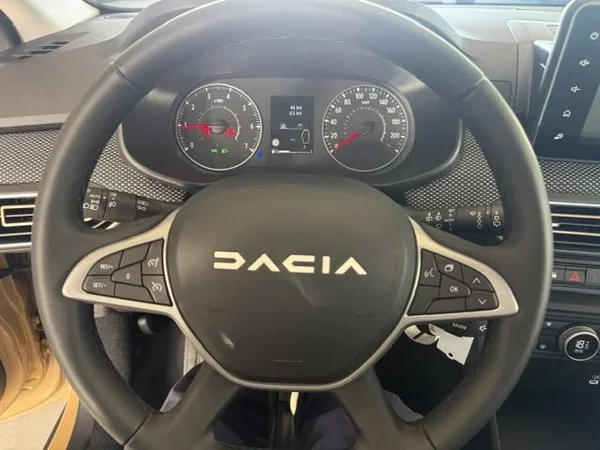 Dacia Sandero Stepway (2026) — foto 2 van 16