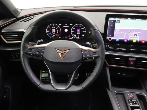 CUPRA Leon Sportstourer (2023) — foto 4 van 26