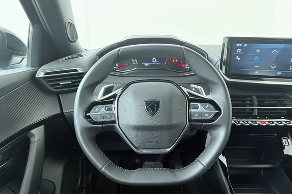 Peugeot 2008 (2025) — foto 2 van 16