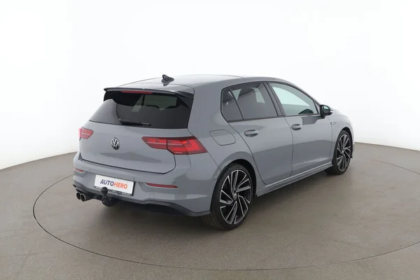 Volkswagen Golf Viii (2022) — foto 12 van 16