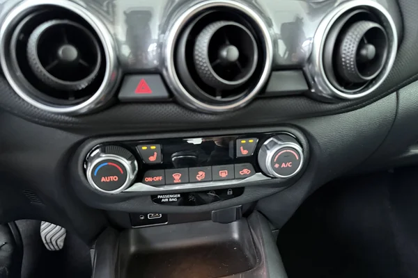 Nissan Juke (2024) — foto 9 van 19