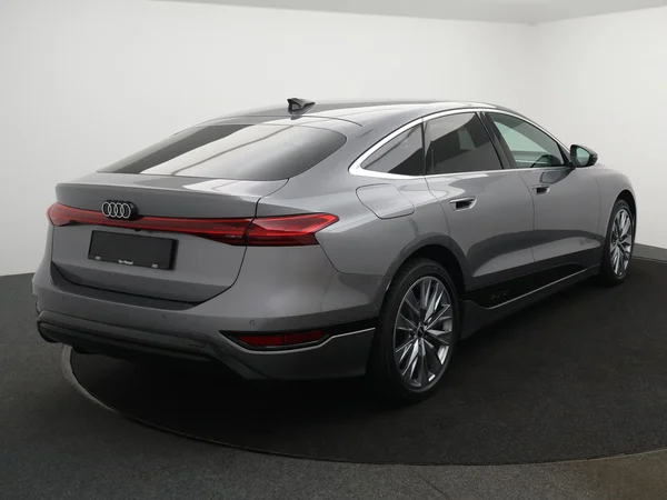 AUDI A6 Sportback e-tron (2026) — foto 12 van 22