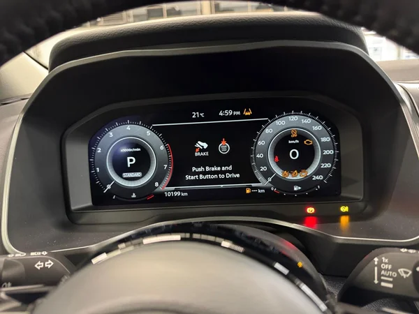 NISSAN Qashqai (2025) — foto 6 van 24