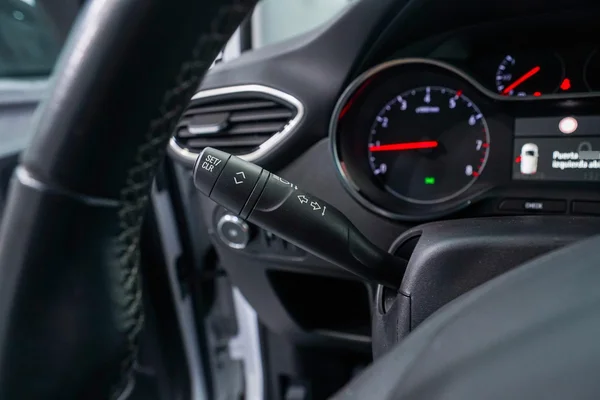 Opel Crossland (2021) — foto 14 van 80