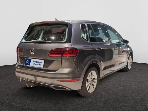 VOLKSWAGEN Golf Sportsvan (2020) — foto 21 van 26