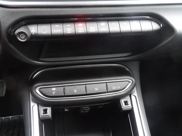 Fiat 600 (2026) — foto 15 van 28