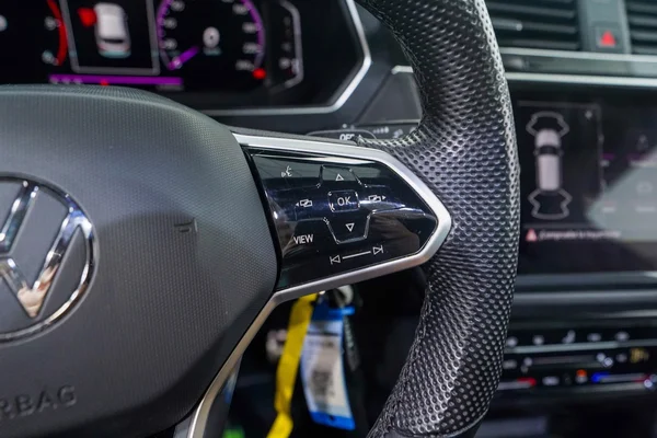 Volkswagen Tiguan (2022) — foto 10 van 47