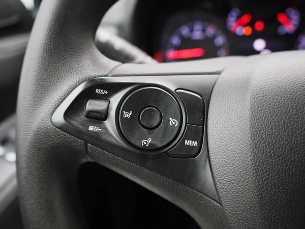 Opel Combo Life (2022) — foto 9 van 32