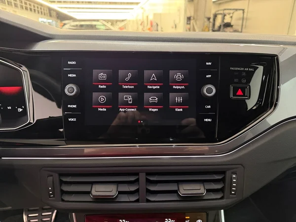 Volkswagen Polo-GTI (2025) — foto 14 van 29