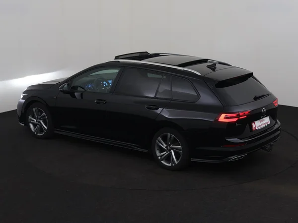 VOLKSWAGEN Golf Variant (2022) — foto 32 van 33