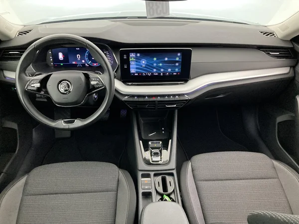 SKODA Octavia Combi Dsl (2022) — foto 10 van 36
